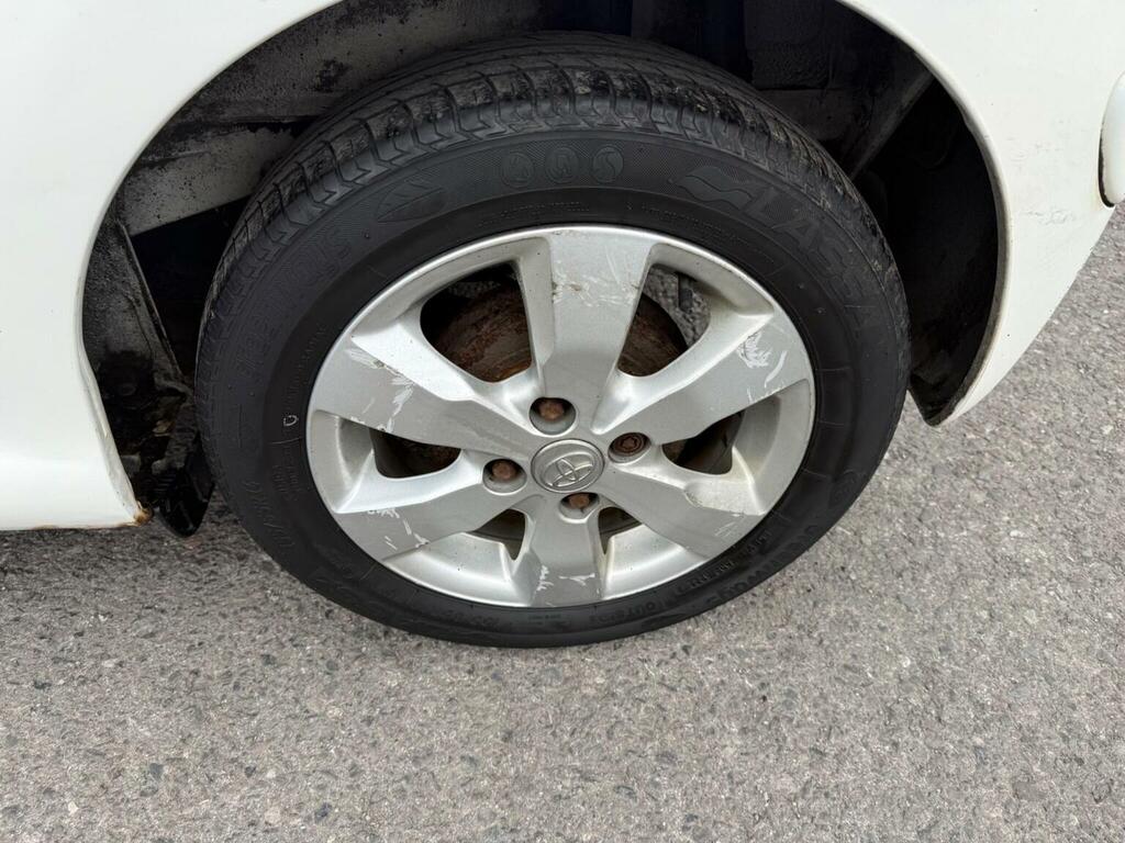 Toyota Aygo Vvt-i Go 67 Grey #53