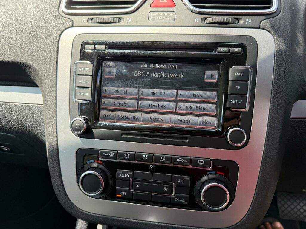 Volkswagen Scirocco Hatchback 2.0 Tdi Gt Dsg Euro 5 Leather, Nav White #9