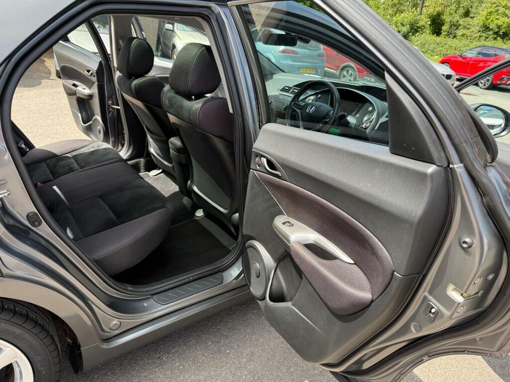 Honda Civic 1.8 I-vtec Se Brown #25