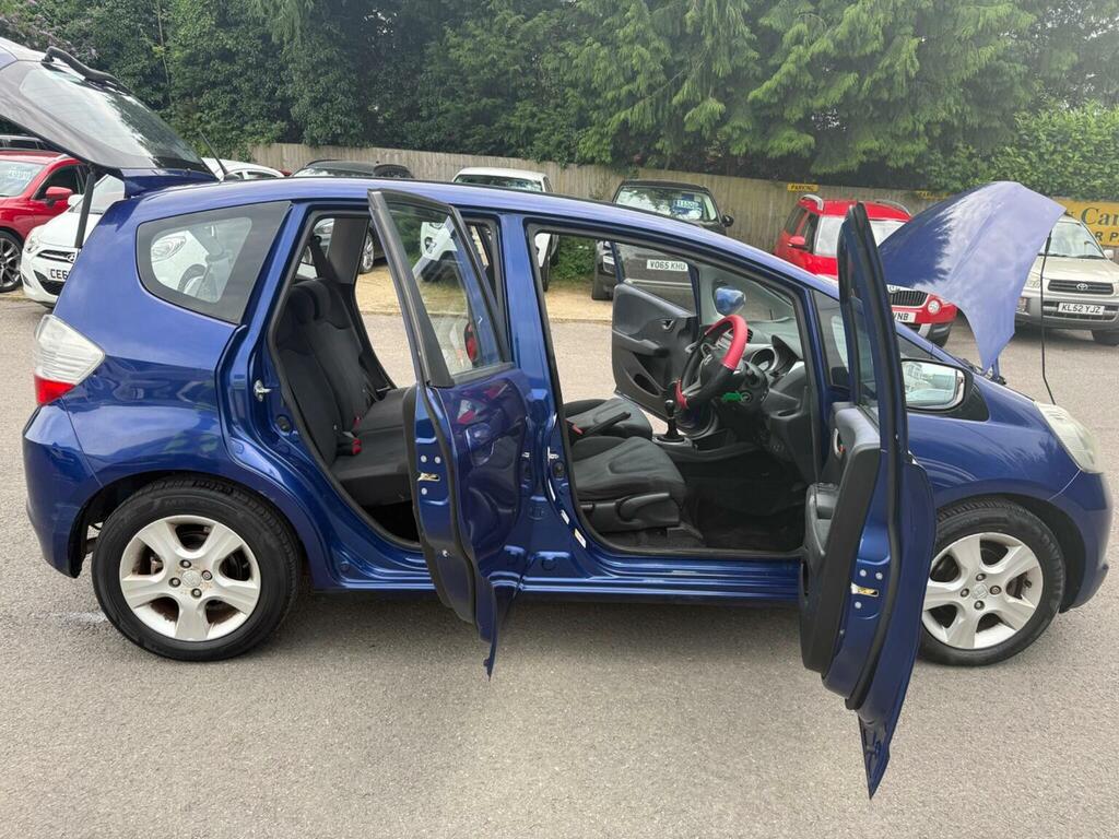 Honda Jazz 1.4 I-vtec Es Silver #24