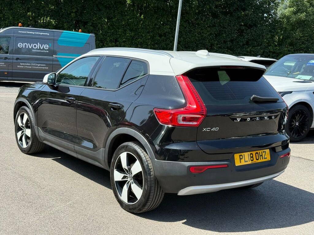 Volvo XC40 1.5 T3 Momentum Euro 6 Ss Black #4