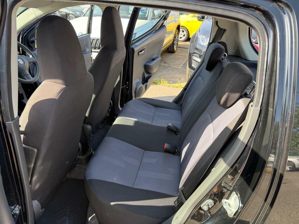 Suzuki Alto Hatchback White #16