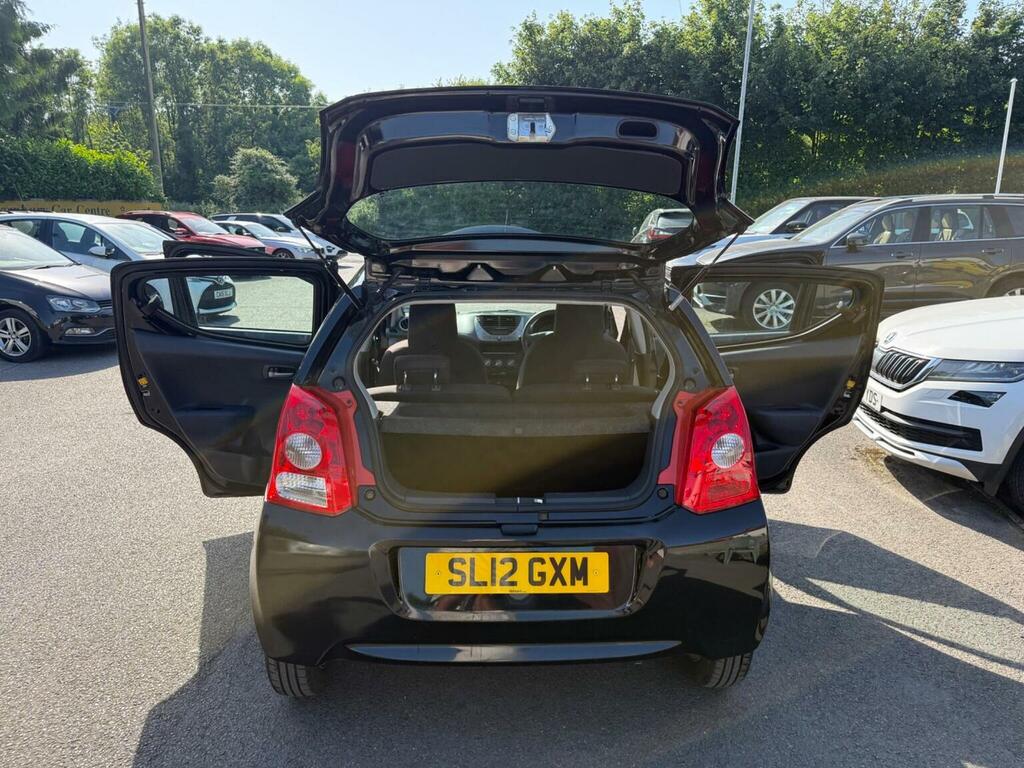 Suzuki Alto Hatchback White #22
