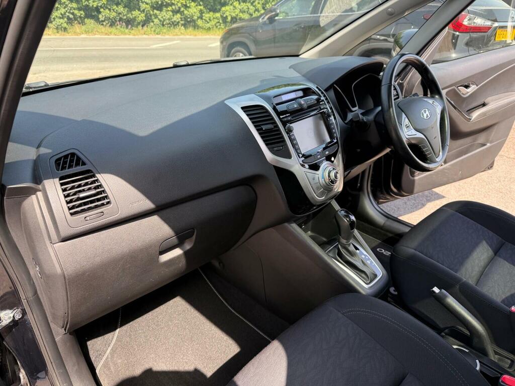 Hyundai Ix20 1.6 Se 123 Bhp Silver #18