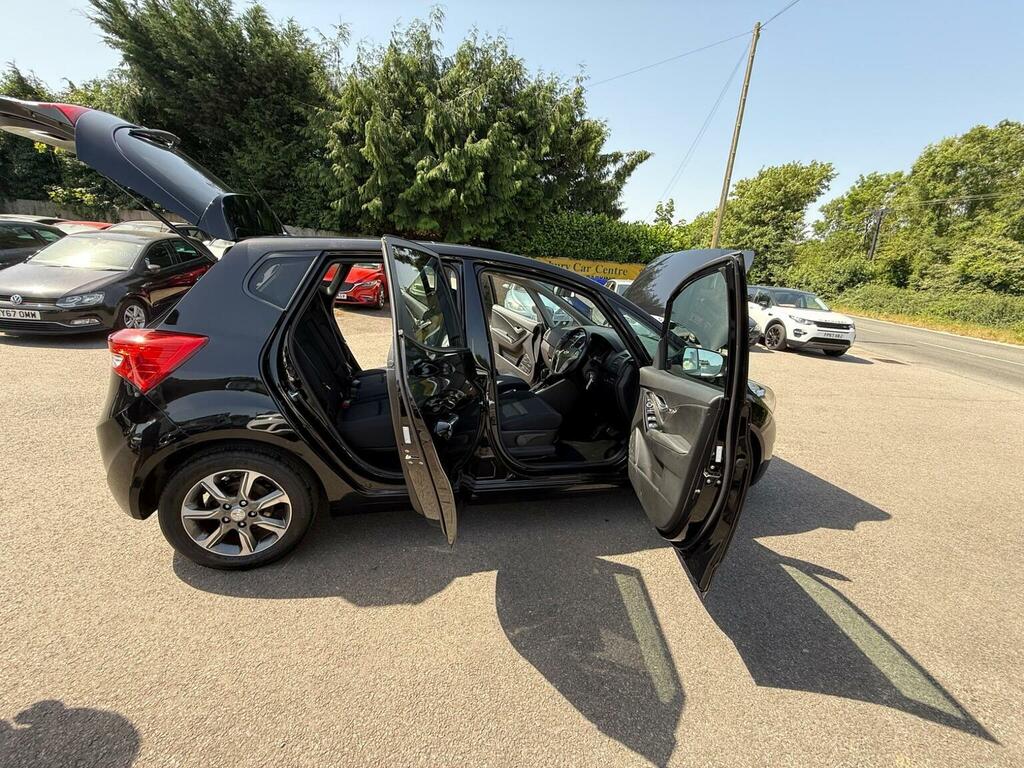 Hyundai Ix20 1.6 Se 123 Bhp Silver #31
