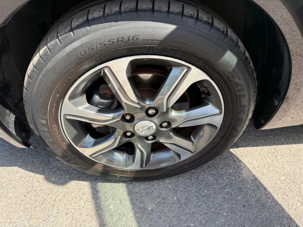 Hyundai Ix20 1.6 Se 123 Bhp Silver #34