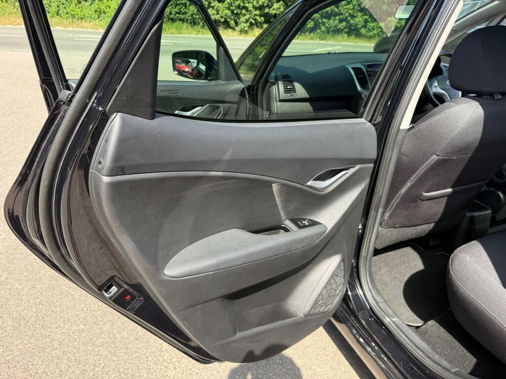 Hyundai Ix20 1.6 Se 123 Bhp Silver #22