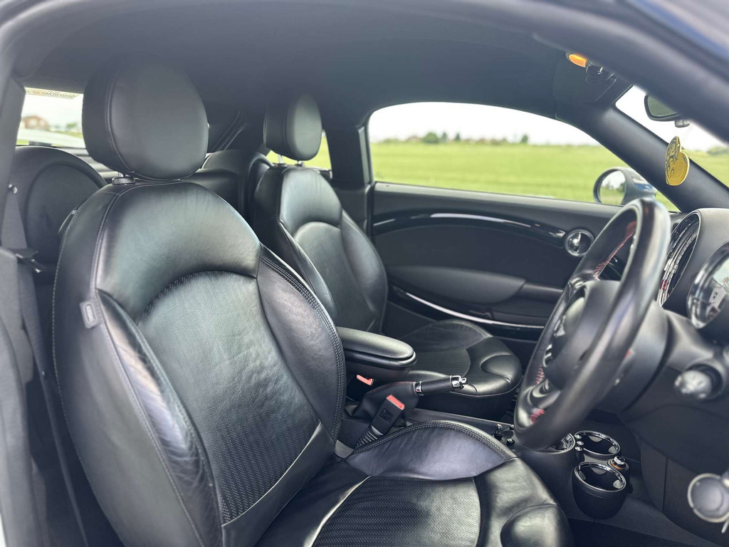 Mini Coupe Coupe Black #22