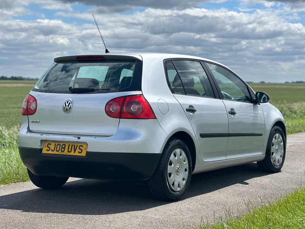 Volkswagen Golf 1.4 Tsi S Red #4