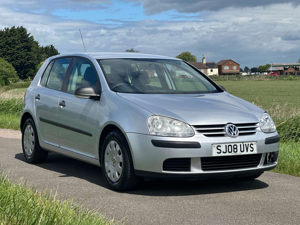 Volkswagen Golf 1.4 Tsi S Red #1