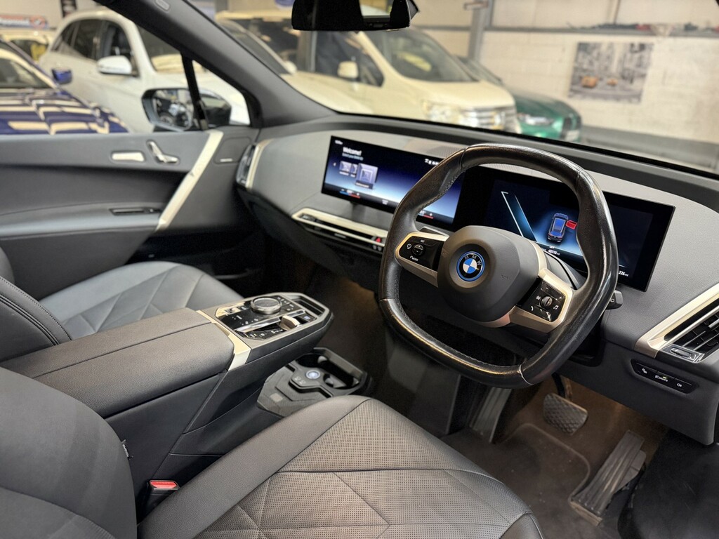BMW iX Suv Ix Xdrive40 M Sport 202271 LO71SXU Grey #2