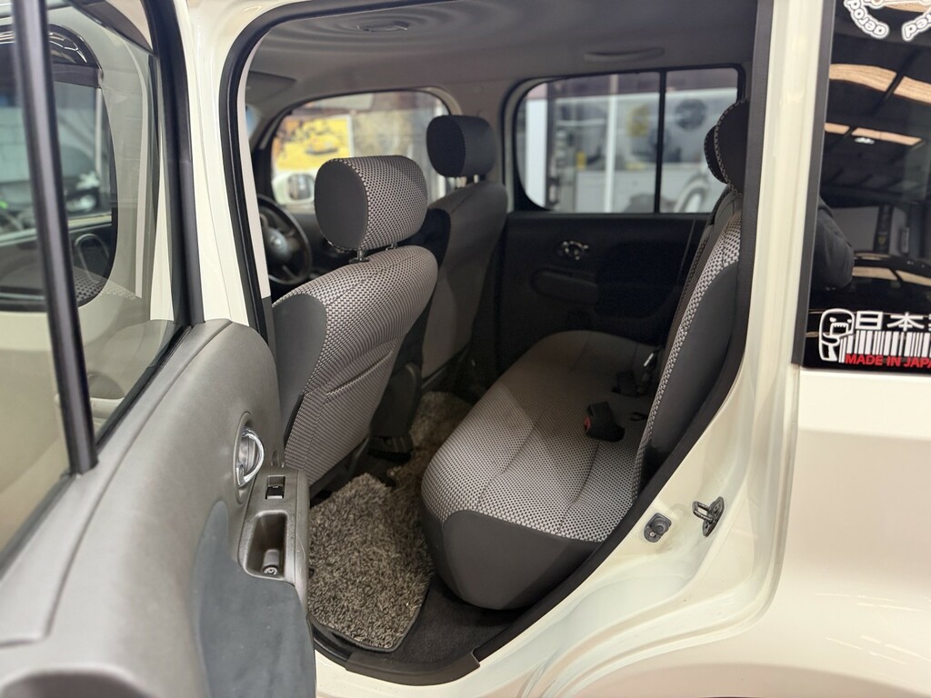 Nissan Cube Hatchback 1.6 2019 Red #25