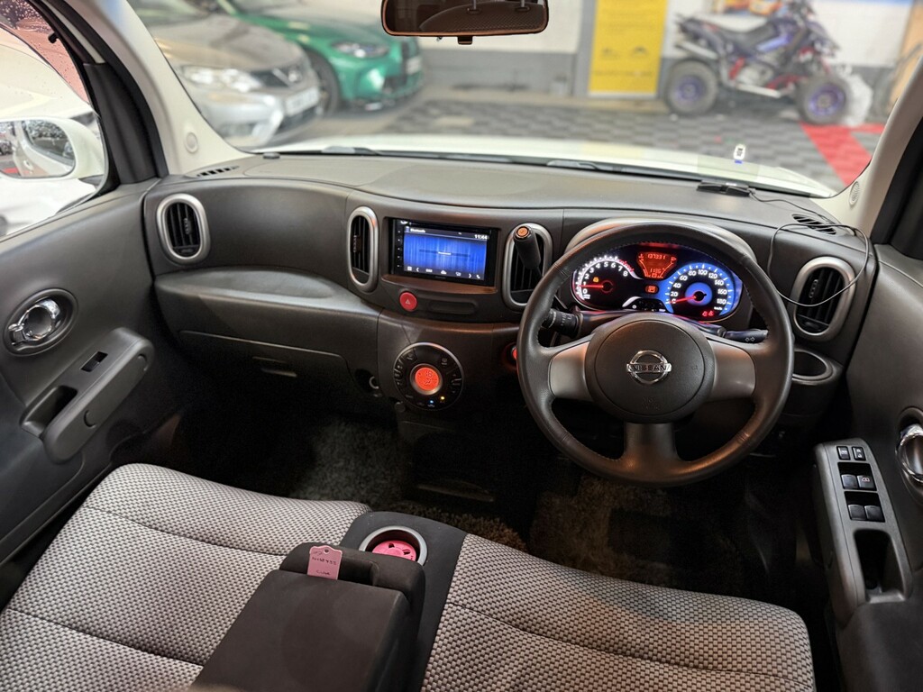 Nissan Cube Hatchback 1.6 2019 Red #45