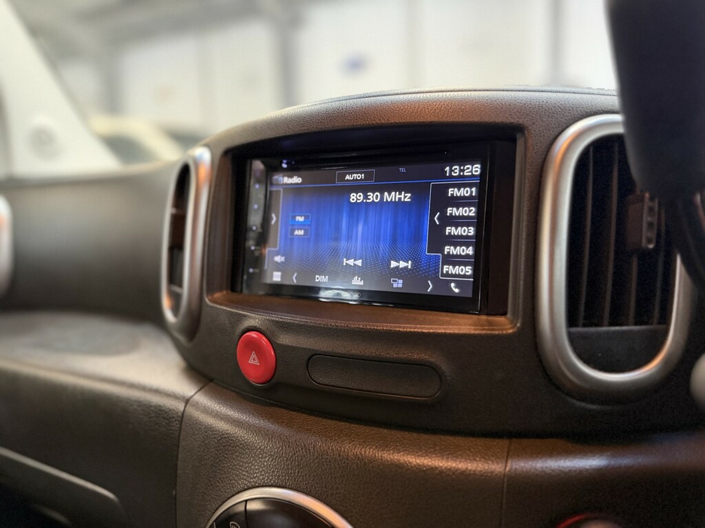 Nissan Cube Hatchback 1.6 2019 Red #22