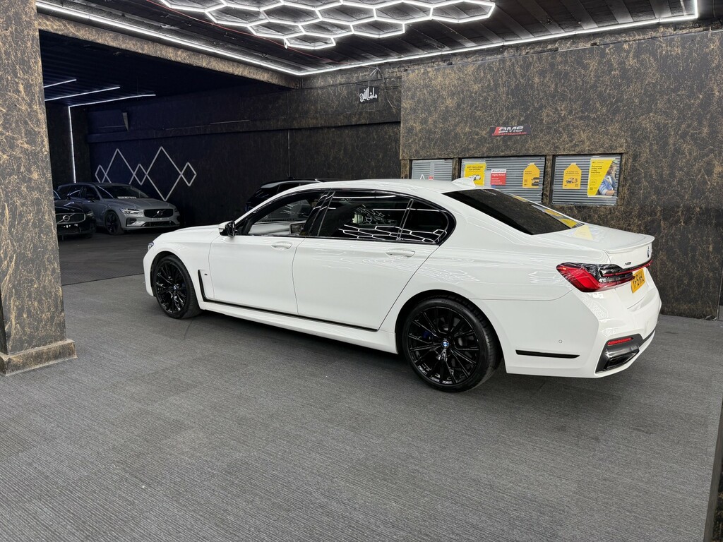 BMW 7 Series Saloon 3.0 740Ld Xdrive M Sport Saloon 201919 White #4