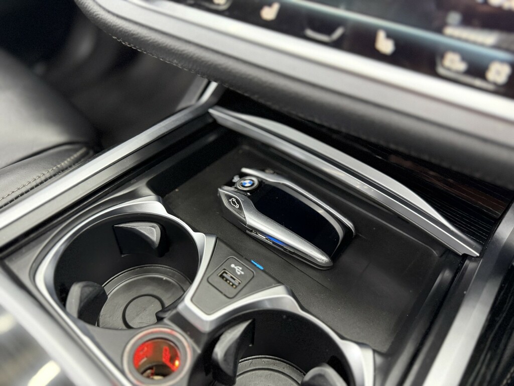 BMW 7 Series Grey #40
