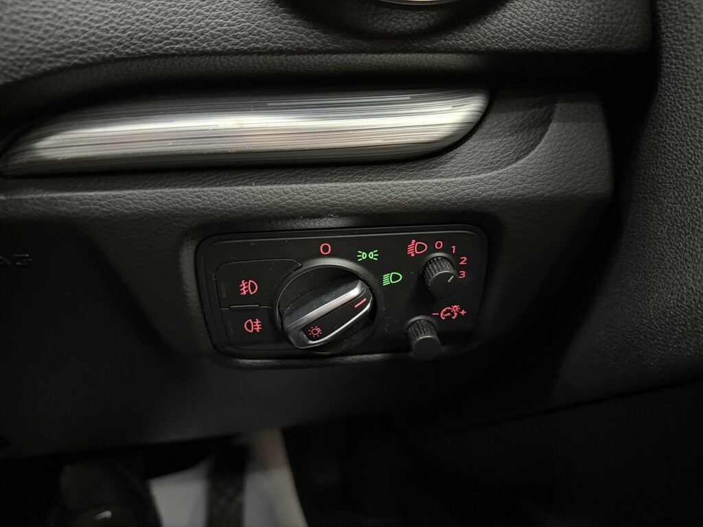 Audi A3 Hatchback 2.0 Tdi Sport 2014 White #34