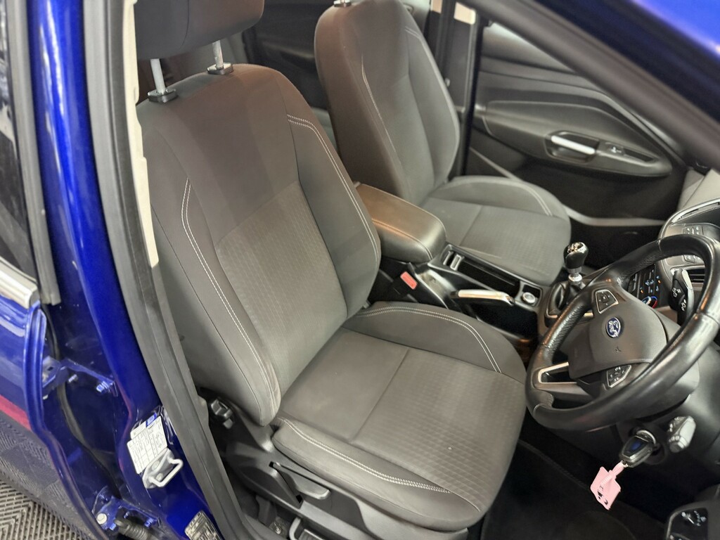 Ford C-Max Titanium Silver #18