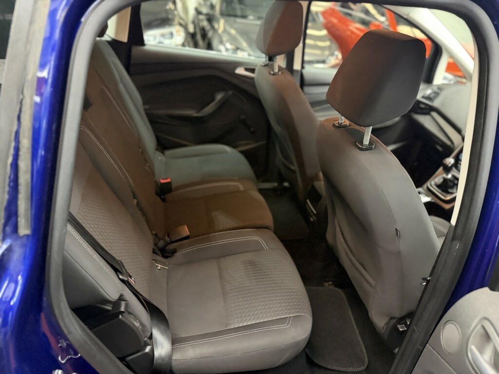 Ford C-Max Titanium Silver #17