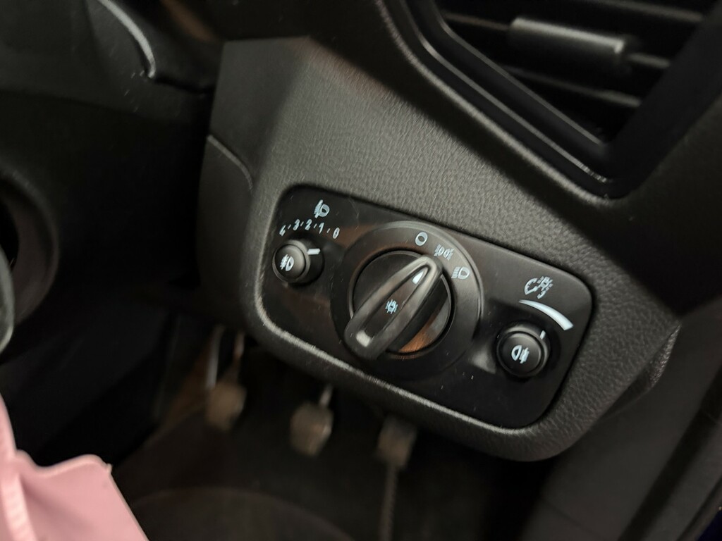 Ford C-Max Titanium Silver #23