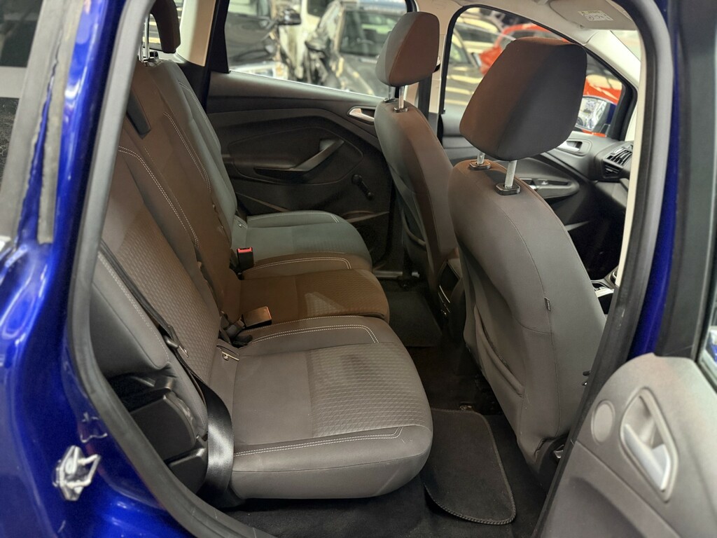 Ford C-Max Titanium Silver #13