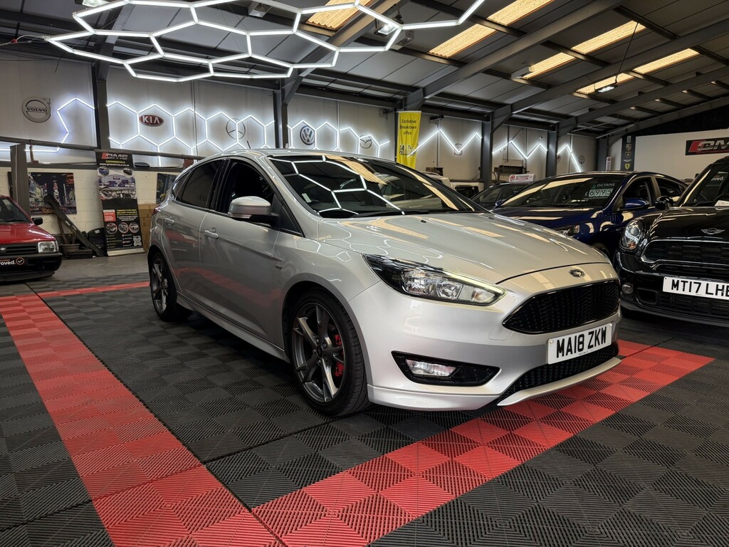 Ford Focus Hatchback 1.5 Tdci St-line X 201818 Silver #3