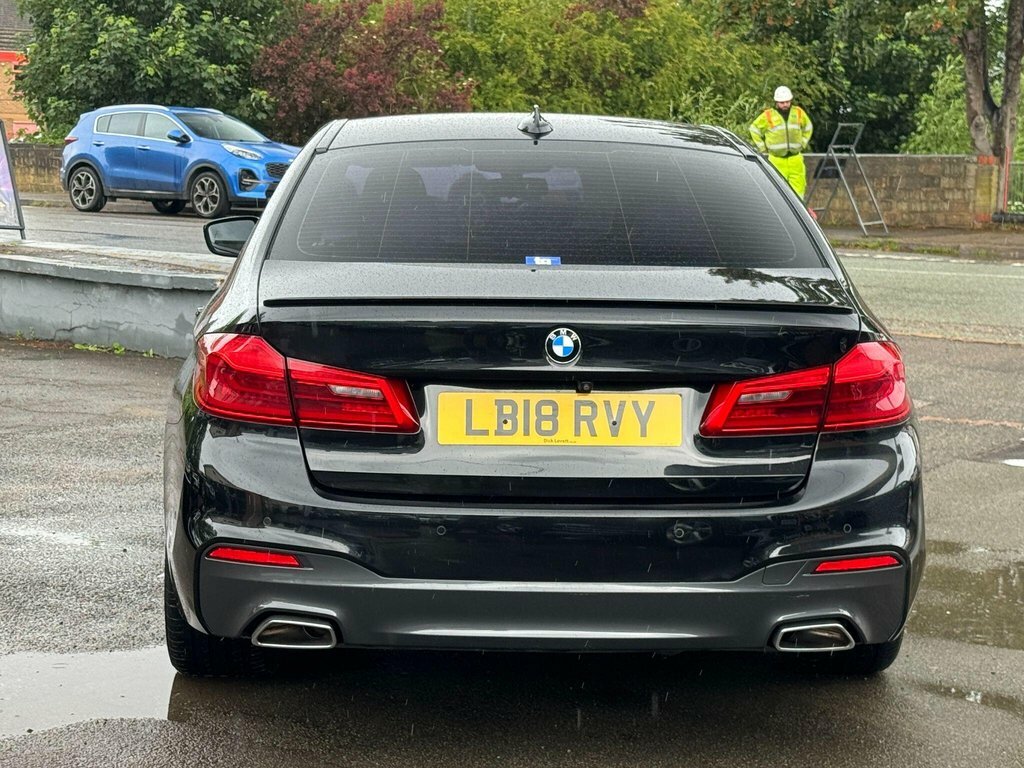 BMW 5 Series 2L M Sport LB18RVY Black #4