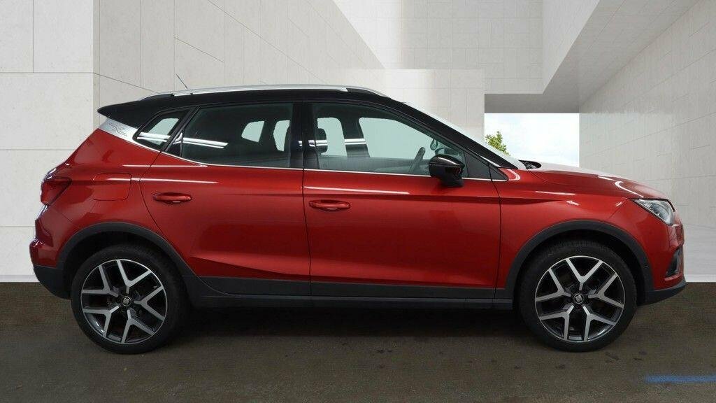 Seat Arona 1L Xcellence Lux SL68UYV Red #2