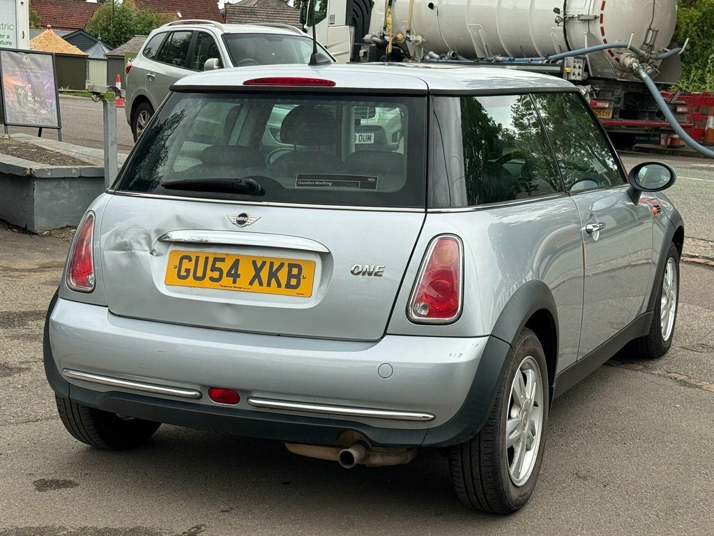 Mini Hatch 1.6L One Silver #3