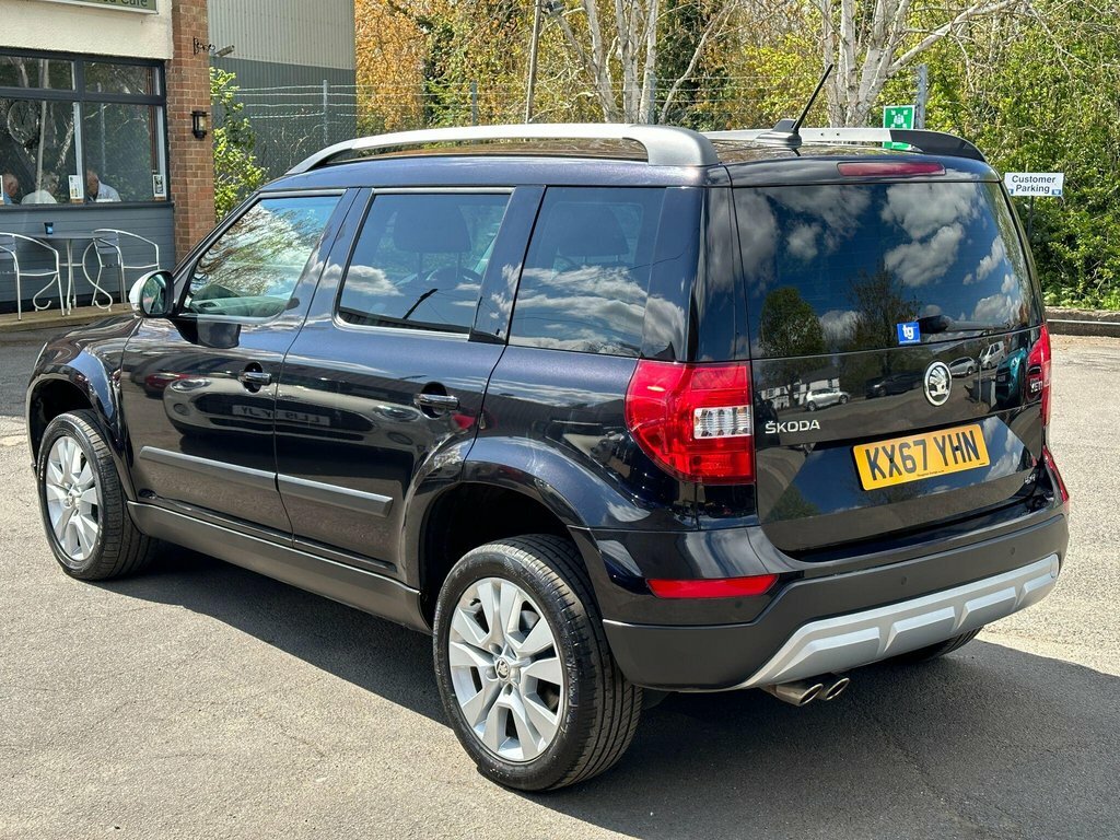 Skoda Yeti 2L Se L Drive Black #6