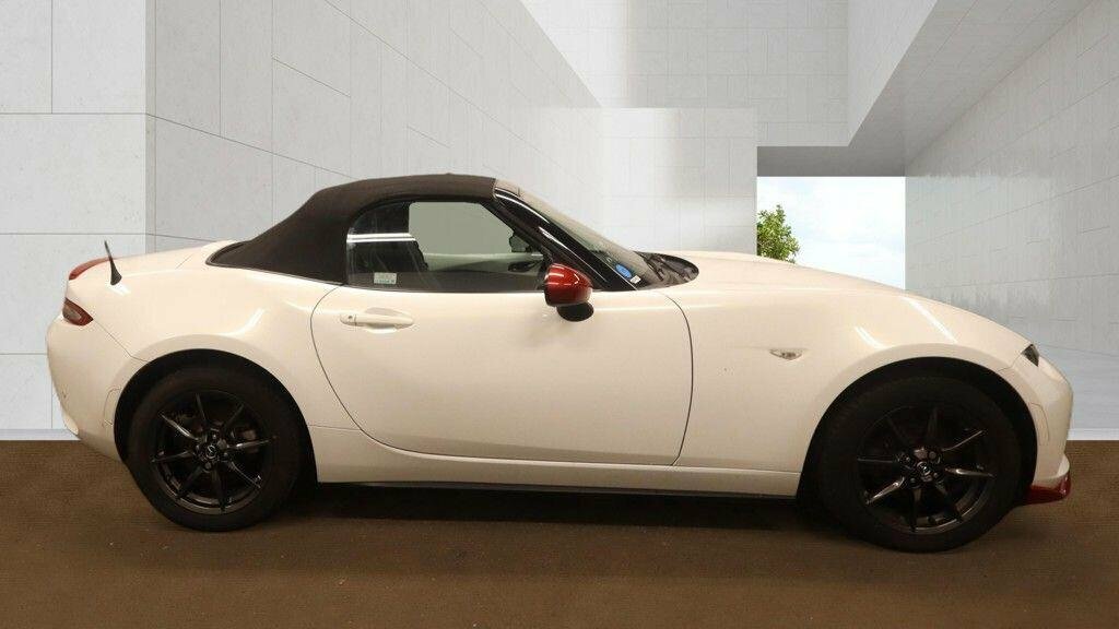 Mazda MX-5 1.5L Icon White #4