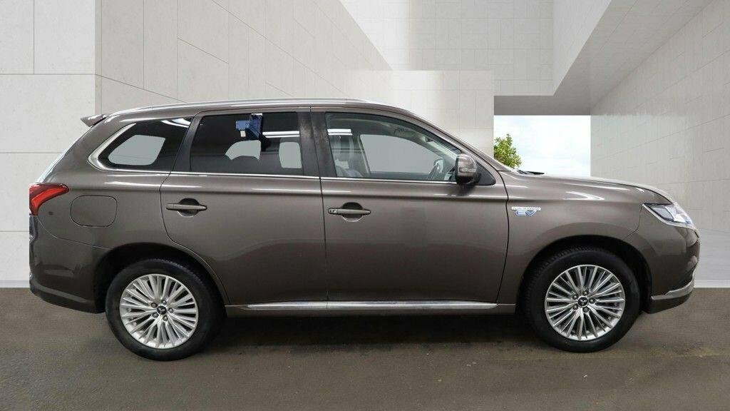 Mitsubishi Outlander 2.4L Juro Brown #5