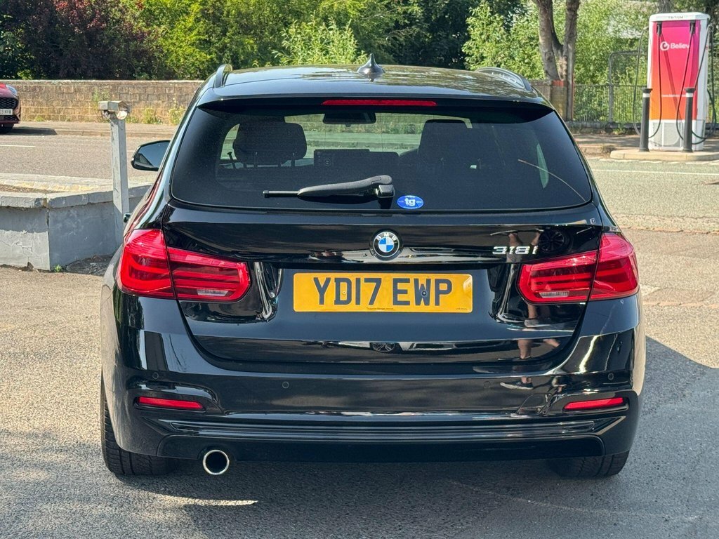 BMW 3 Series 1.5L Sport Black #4