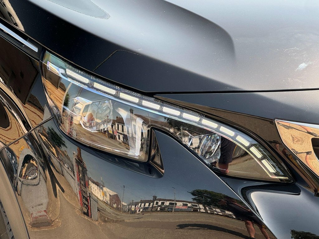 Peugeot 3008 1.2L Gt Line Premium Black #2