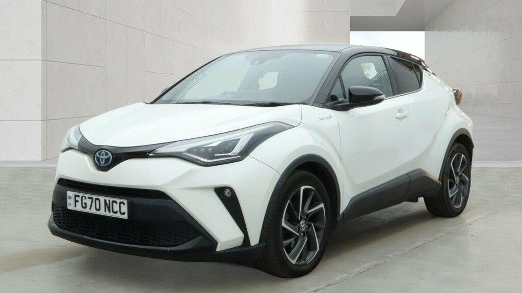Toyota C-Hr 2L Dynamic White #4