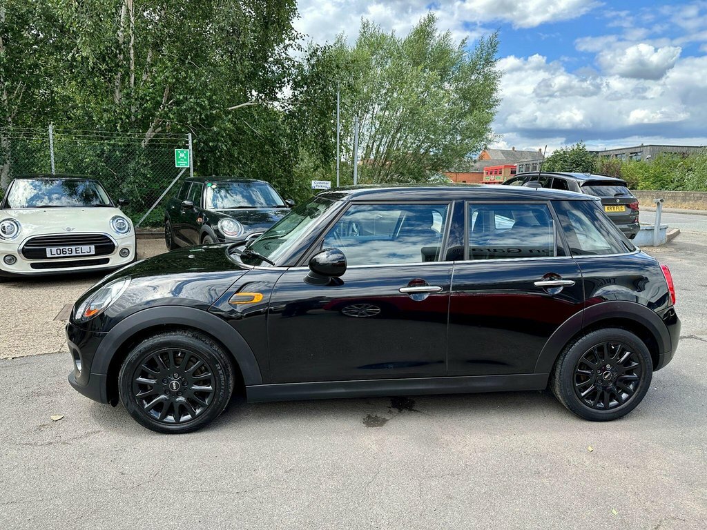 Mini Hatch 1.5L Cooper Black #4