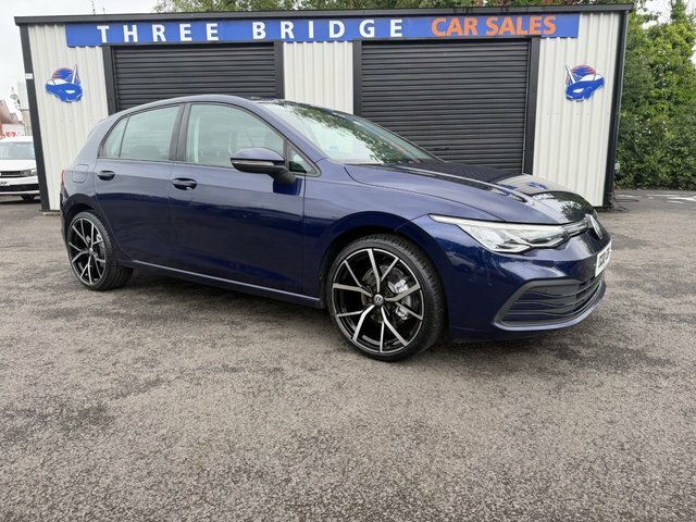 Volkswagen Golf 1.5 Tsi Life Hatchback Euro 6 S GD21EBM Blue