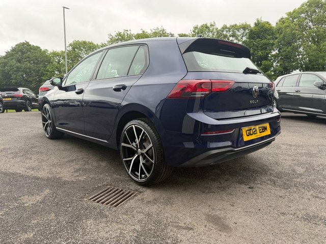 Volkswagen Golf 1.5 Tsi Life Hatchback Euro 6 S GD21EBM Blue #5