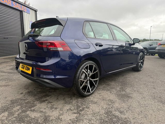 Volkswagen Golf 1.5 Tsi Life Hatchback Euro 6 S GD21EBM Blue #4