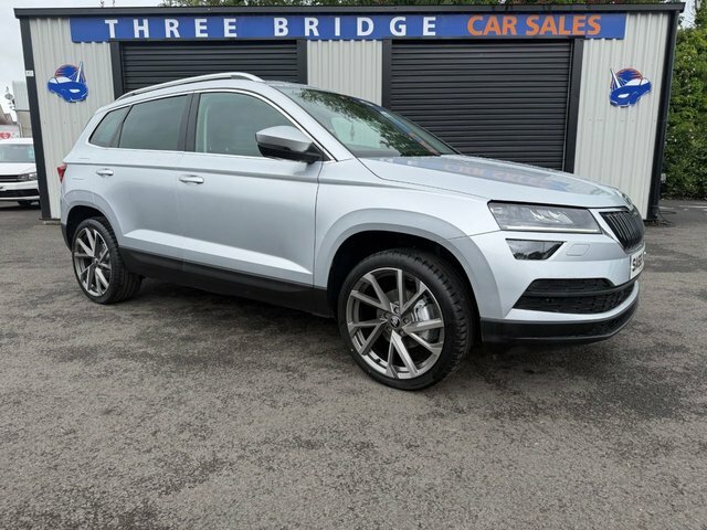 Skoda Karoq Se Nav Plus White #1