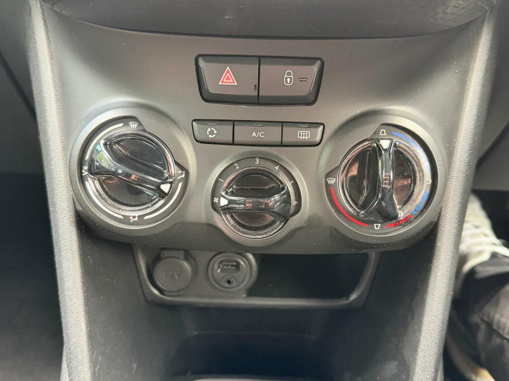 Peugeot 208 1.2 Puretech Active Euro 6 201616 Blue #18