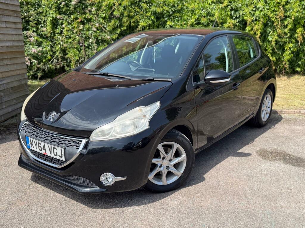 Peugeot 208 Active Black #2