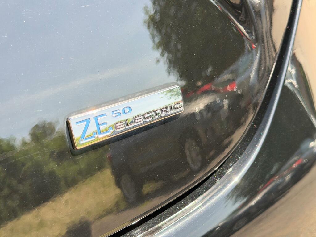 Renault Zoe Iconic Grey #33