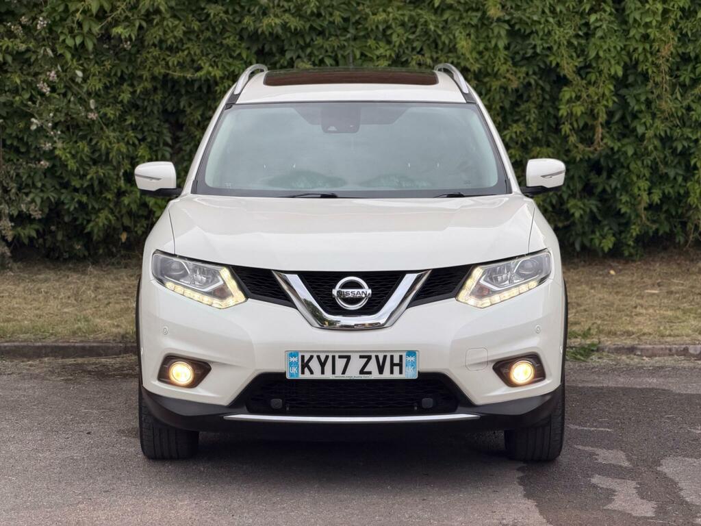 Nissan X-Trail Tekna White #2