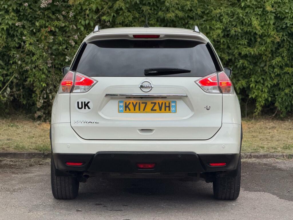 Nissan X-Trail Tekna White #6