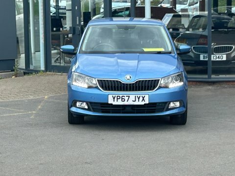 Skoda Fabia Hatchback YP67JYX Blue #2