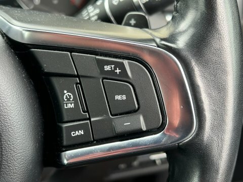 Jaguar E-Pace Core Red #16