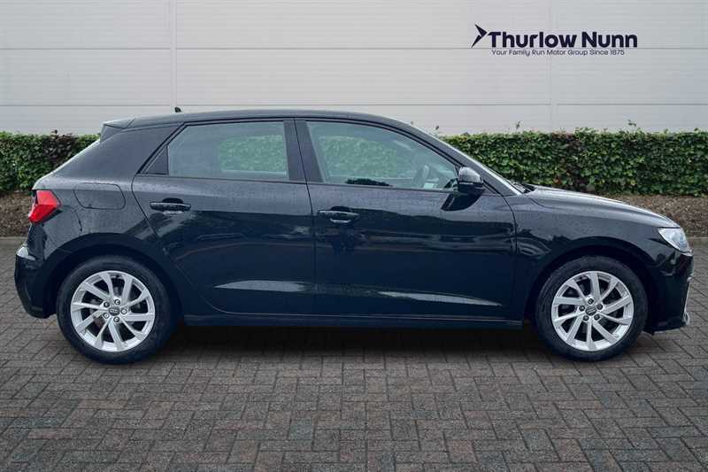 Audi A1 1.5 Tfsi 35 Sport Sportback Euro Black #2