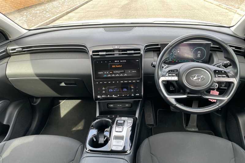 Hyundai Tucson 1.6 H T-gdi Se Connect Suv Hybrid EX21CYV White #2