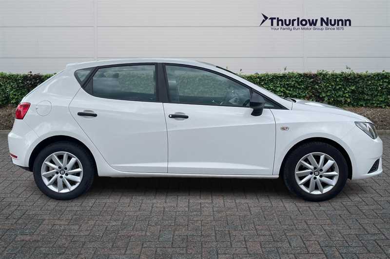 Seat Ibiza 1.0 Sol Hatchback Euro 6 75 Ps AP16MVW White #2